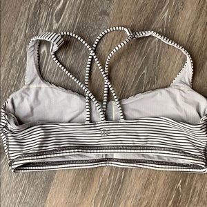 Lululemon sports bra